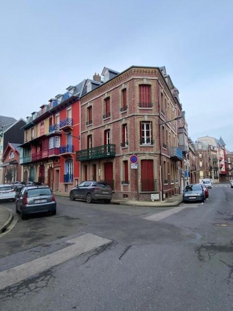 Appartement Avec Balcon Et Parking Prive Mers-les-Bains Exteriör bild